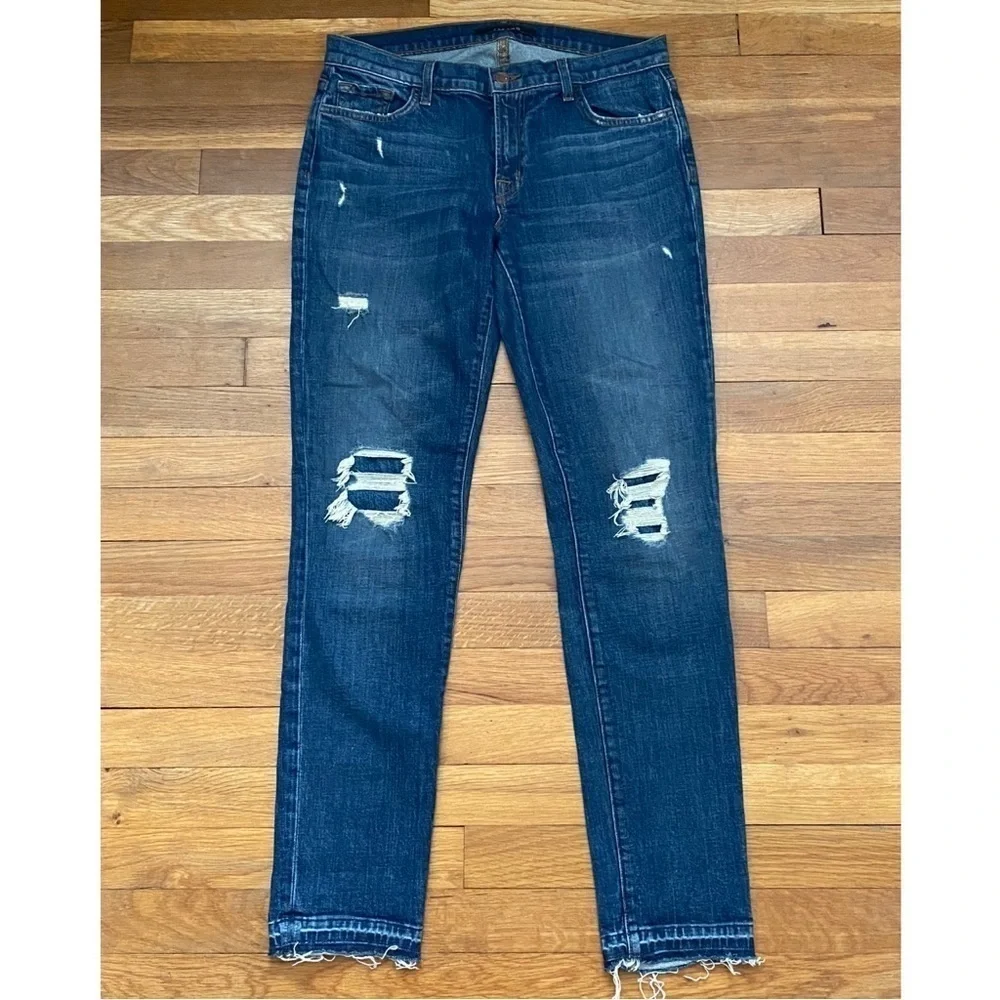 J Brand Ellis Mid Rise Distressed Skinny Jean in Villain Blue‎ 28
